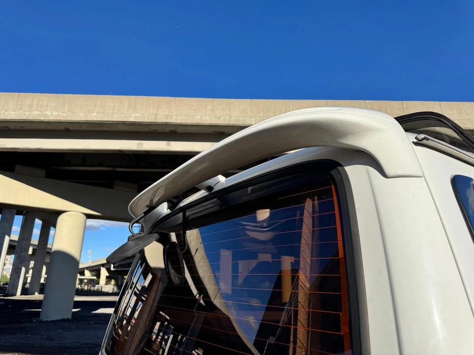1995 Toyota HiAce 4th Gen - Image 29 of 31