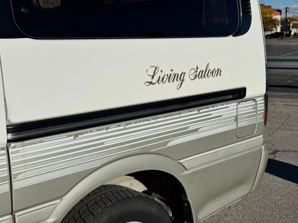 1995 Toyota HiAce 4th Gen - Image 21 of 31