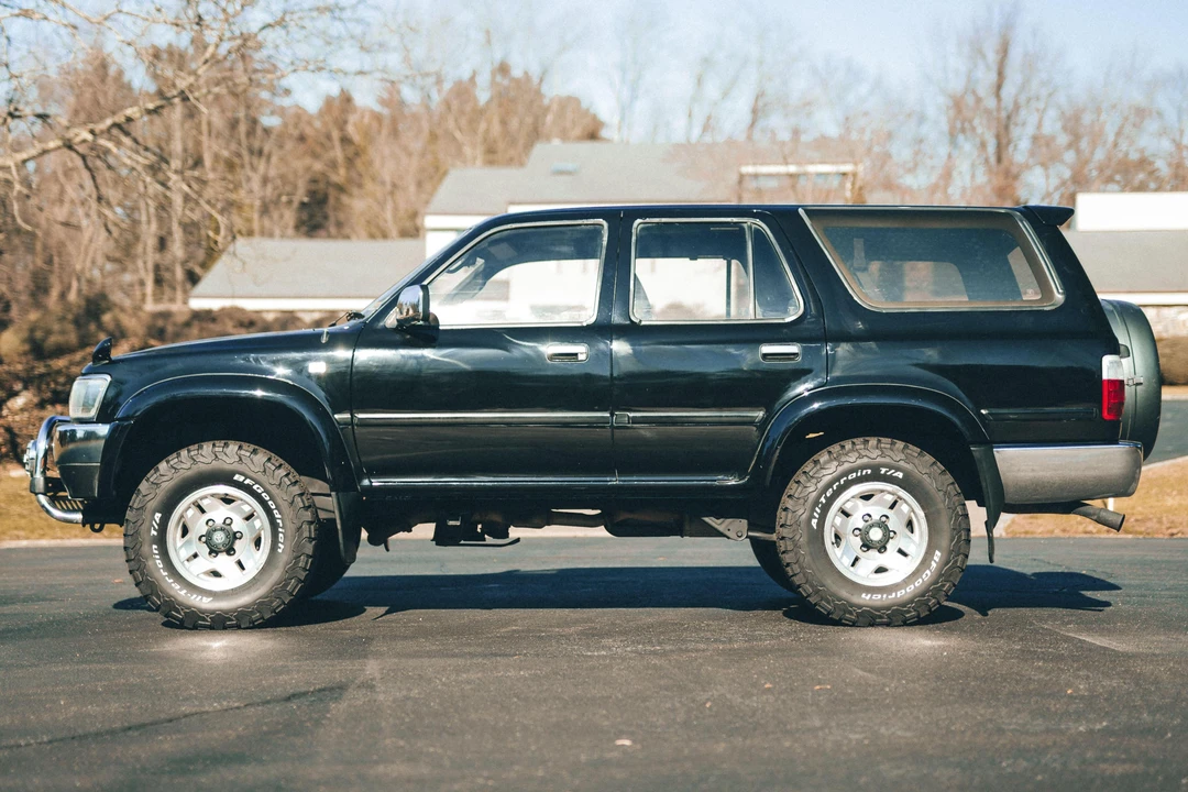1995 Toyota Hilux 5th Gen - Image 3 of 31