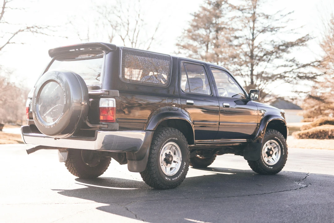 1995 Toyota Hilux 5th Gen - Image 13 of 31