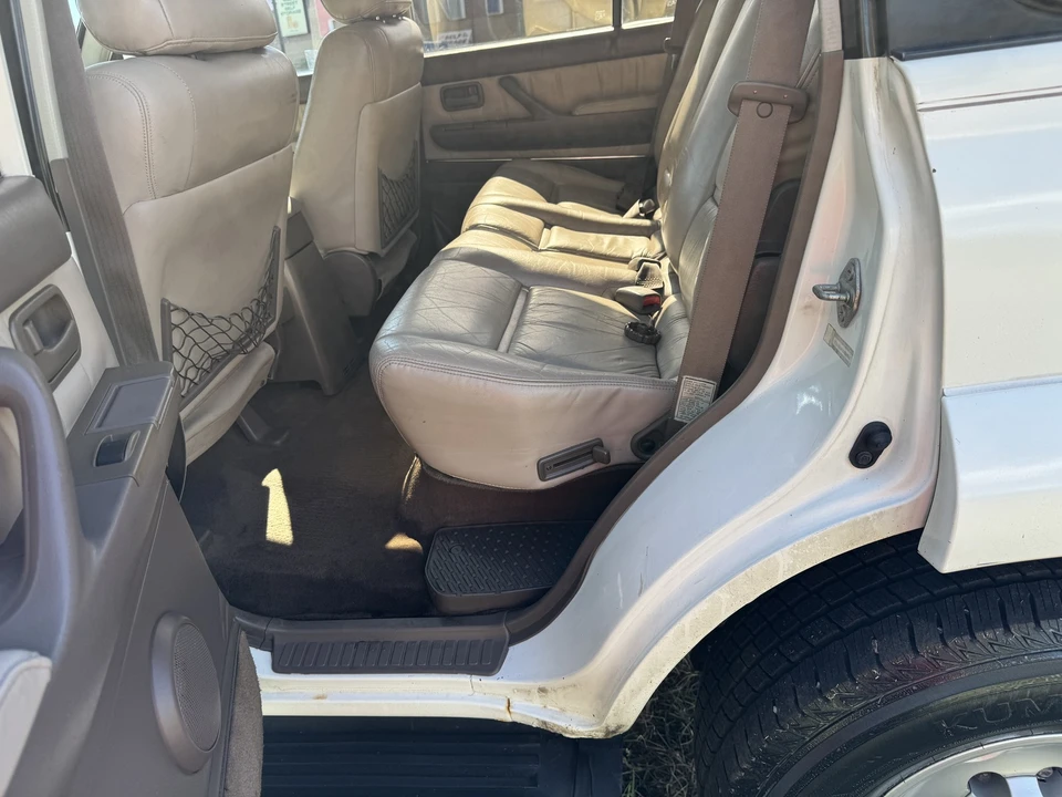 1995 Toyota J80 Land Cruiser - Image 16 of 21