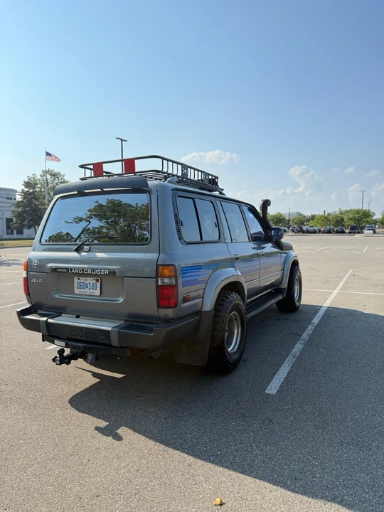 1995 Toyota J80 Land Cruiser - Image 10 of 23