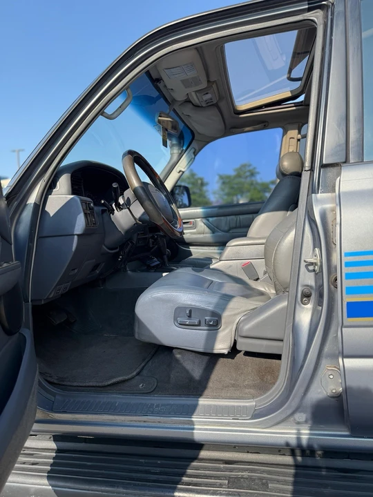1995 Toyota J80 Land Cruiser - Image 17 of 23