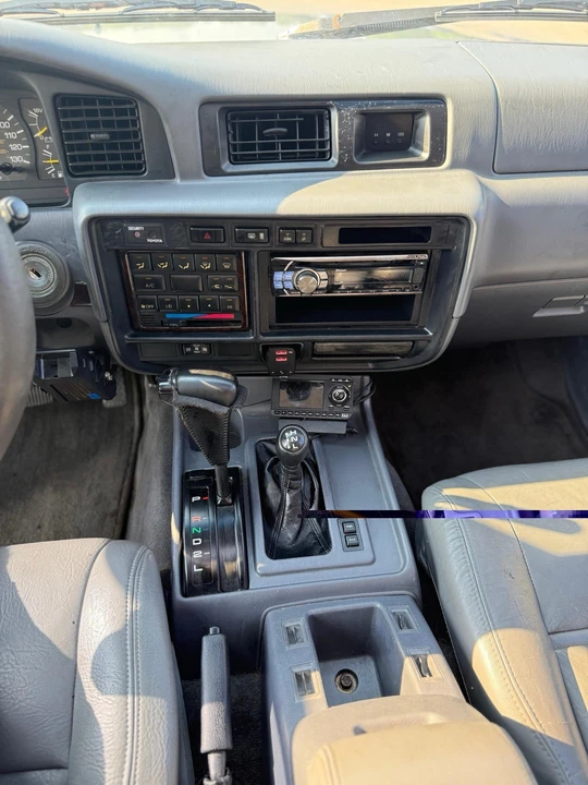 1995 Toyota J80 Land Cruiser - Image 9 of 23