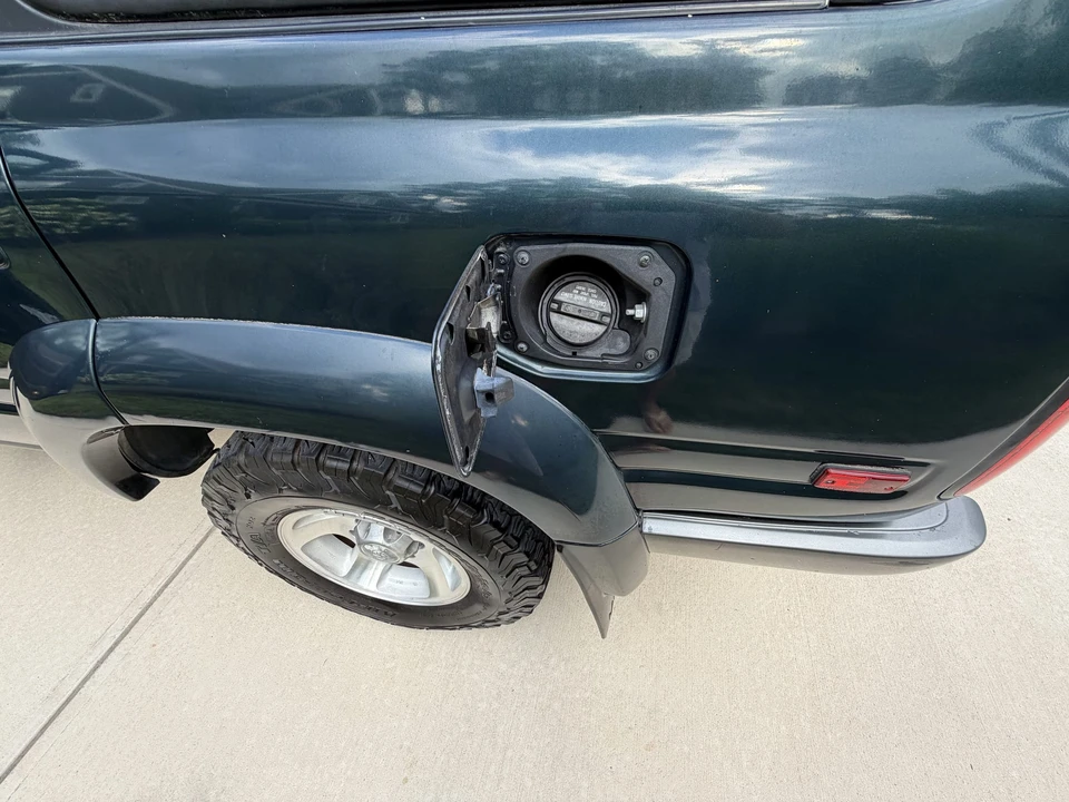 1995 Toyota J80 Land Cruiser - Image 28 of 31