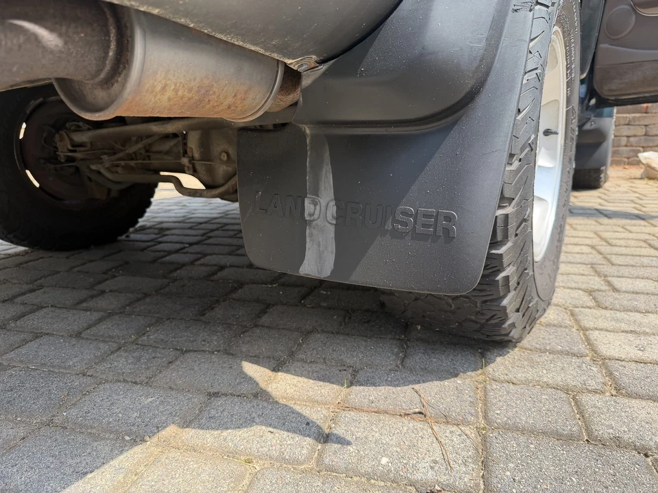 1995 Toyota J80 Land Cruiser - Image 23 of 31