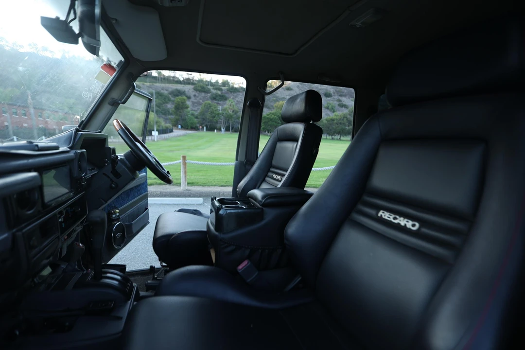 1995 Toyota J70 Land Cruiser - Image 26 of 29