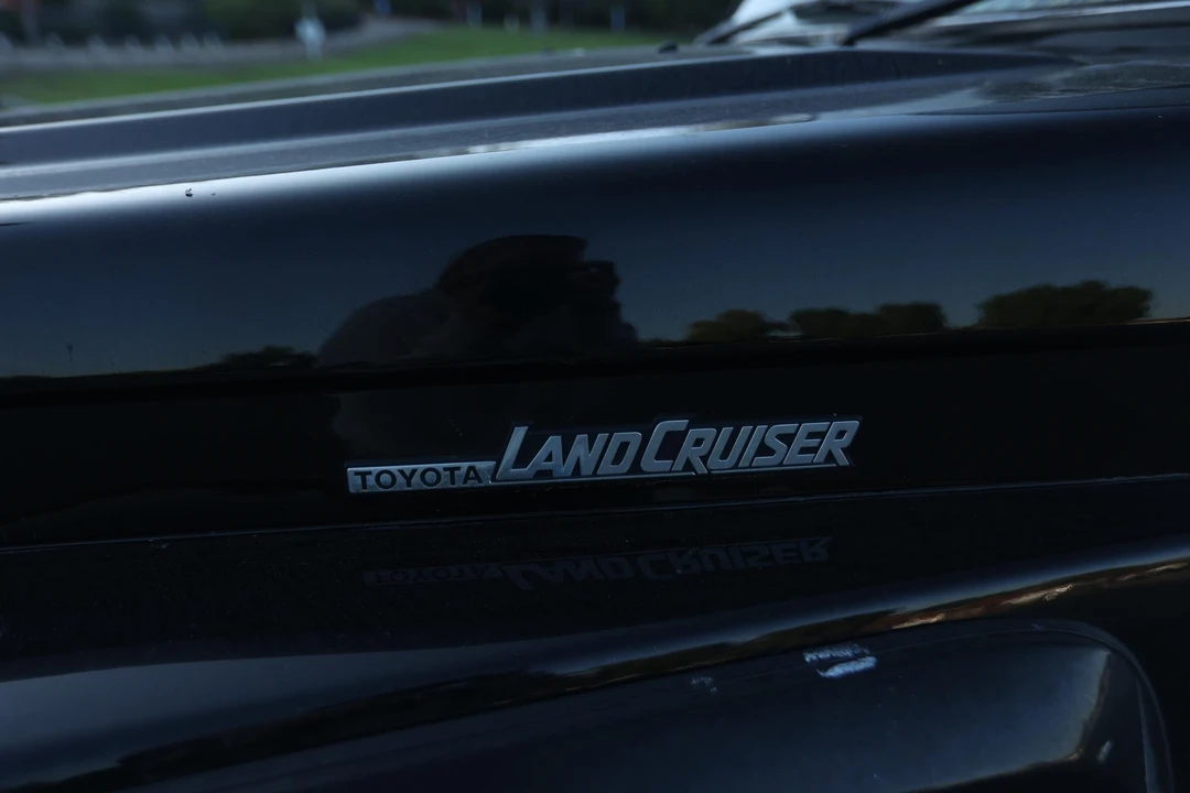 1995 Toyota J70 Land Cruiser - Image 15 of 29