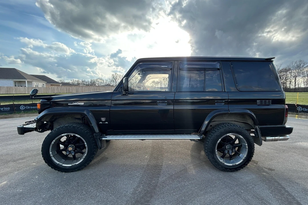 1995 Toyota J70 Land Cruiser - Image 6 of 29