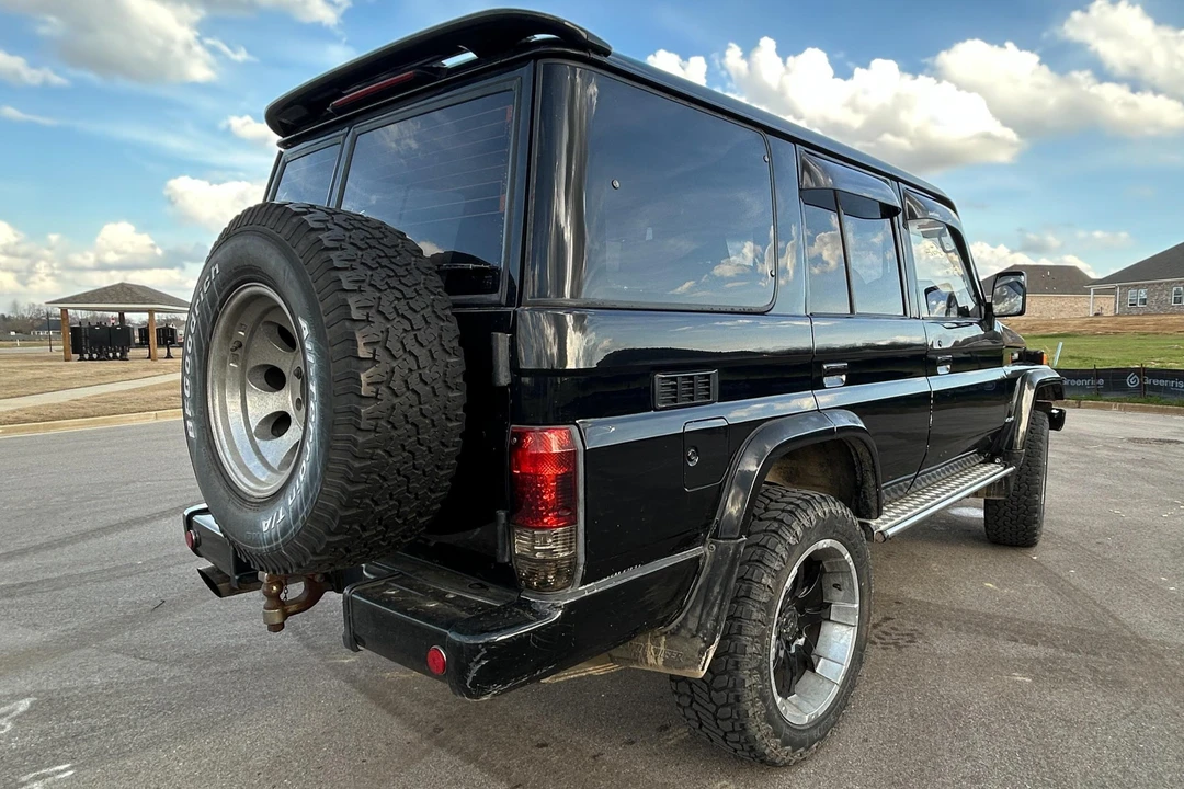 1995 Toyota J70 Land Cruiser - Image 7 of 29