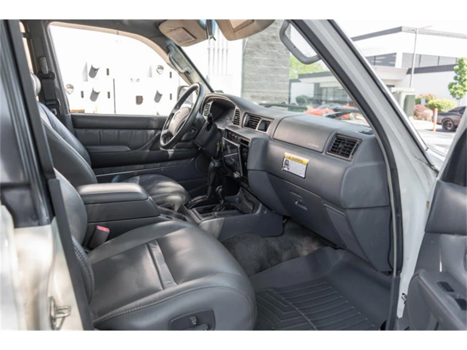 1995 Toyota J80 Land Cruiser - Image 27 of 31