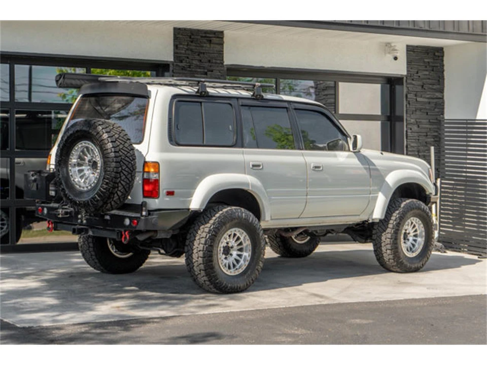 1995 Toyota J80 Land Cruiser - Image 11 of 31