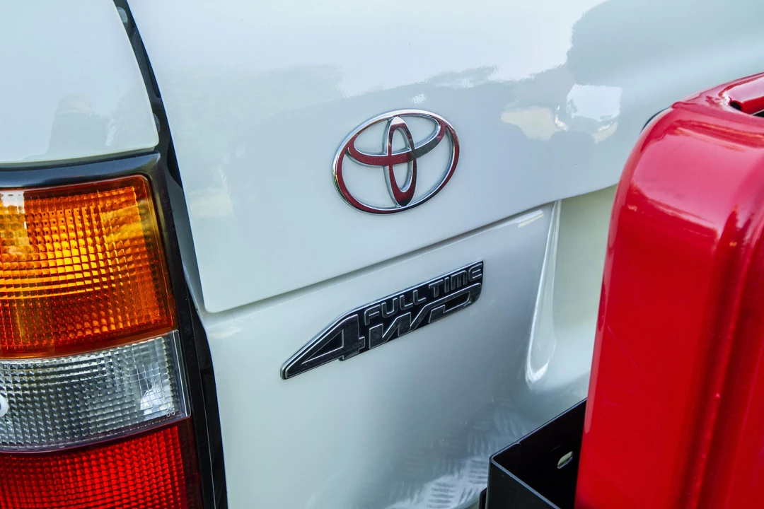 1995 Toyota J80 Land Cruiser - Image 21 of 31