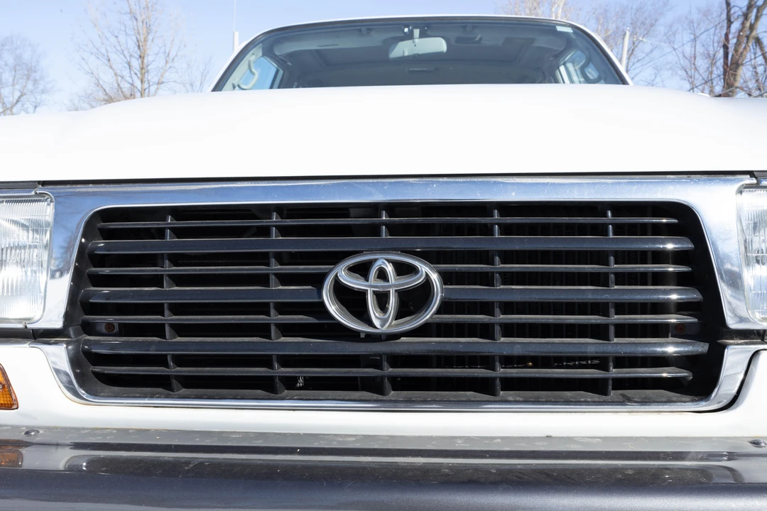 1995 Toyota J80 Land Cruiser - Image 11 of 31