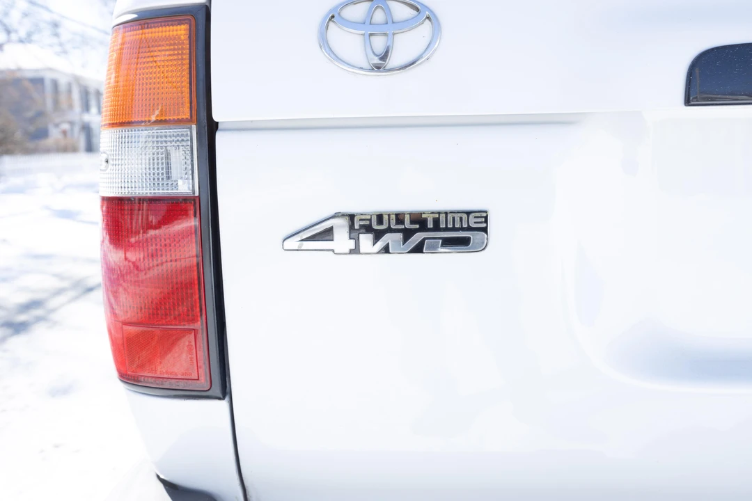 1995 Toyota J80 Land Cruiser - Image 19 of 31