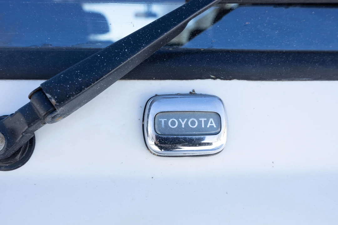 1995 Toyota J80 Land Cruiser - Image 21 of 31