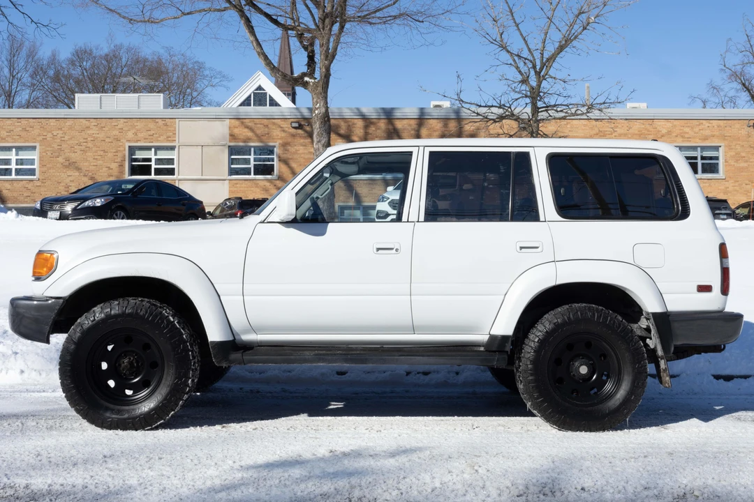 1995 Toyota J80 Land Cruiser - Image 3 of 31