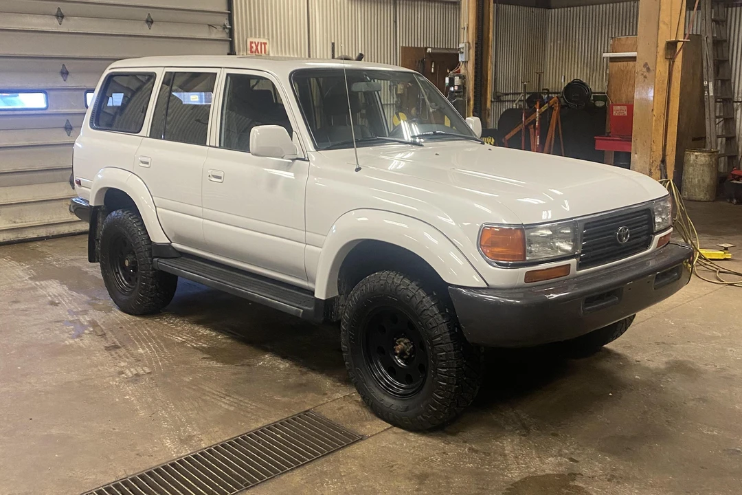 1995 Toyota J80 Land Cruiser - Image 9 of 31