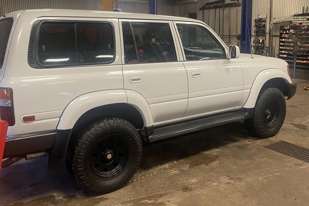 1995 Toyota J80 Land Cruiser - Image 28 of 31