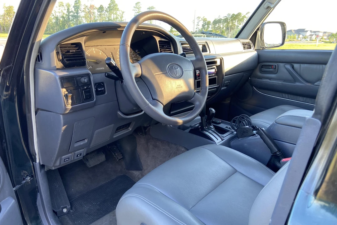 1995 Toyota J80 Land Cruiser - Image 25 of 31