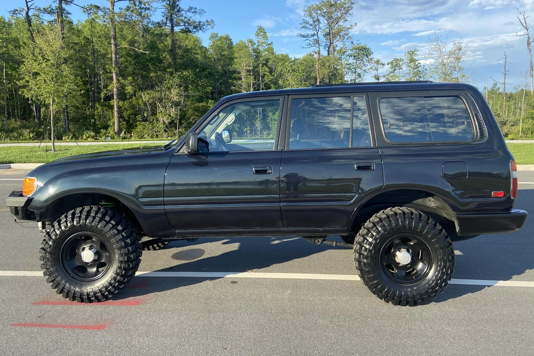 1995 Toyota J80 Land Cruiser - Image 3 of 31