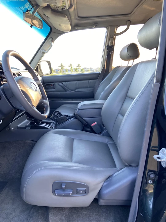 1995 Toyota J80 Land Cruiser - Image 28 of 31