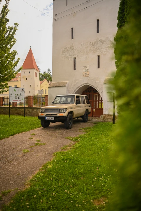 1995 Toyota J70 Land Cruiser - Image 25 of 31
