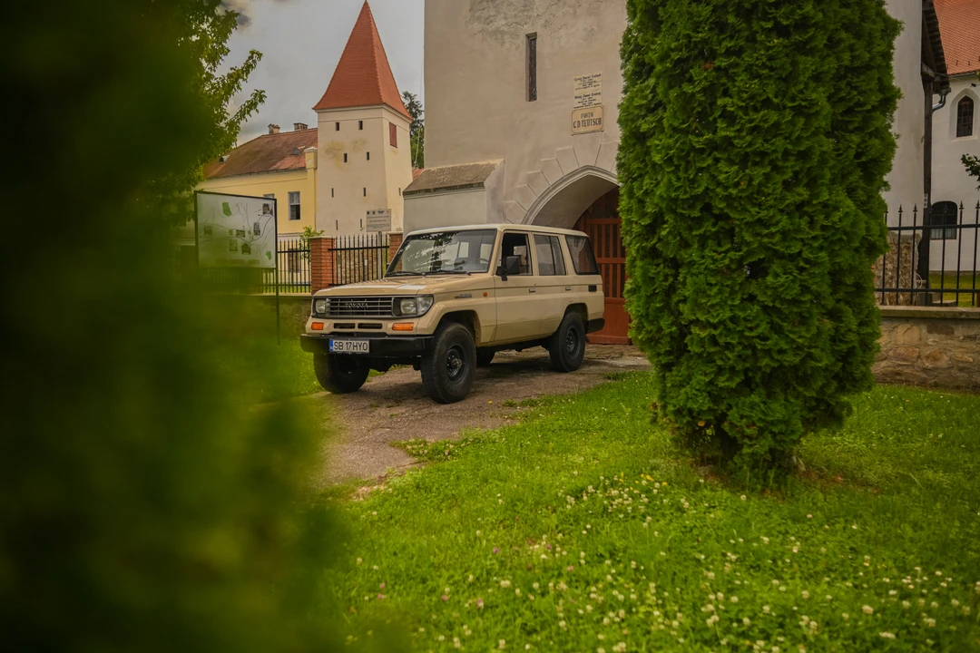 1995 Toyota J70 Land Cruiser - Image 31 of 31