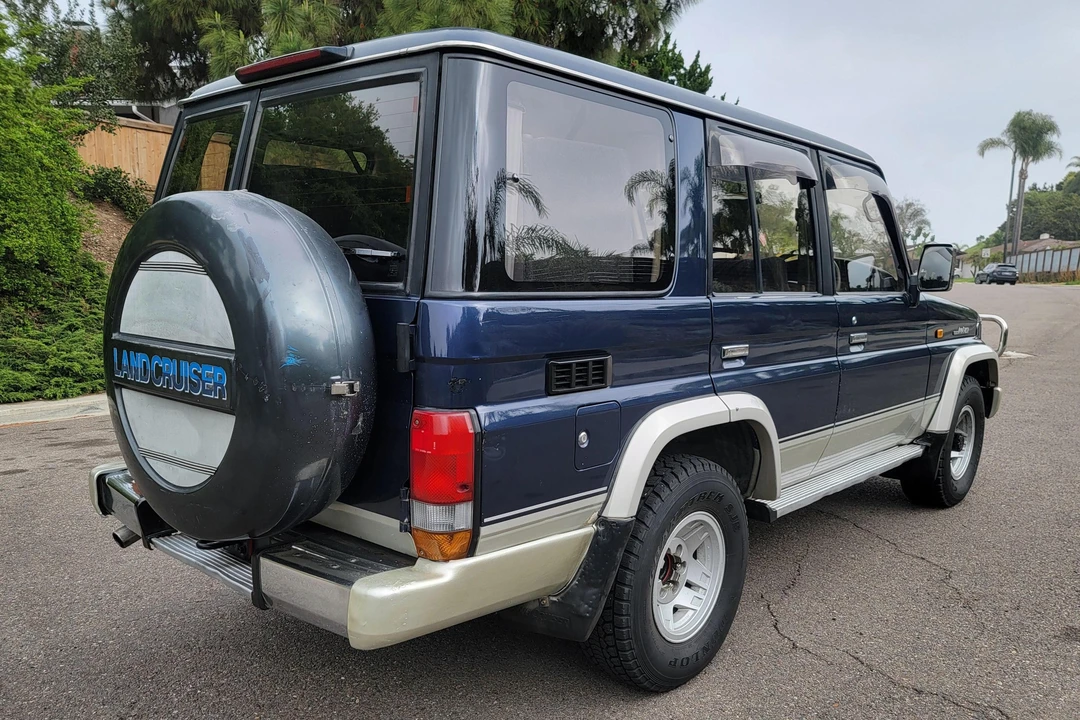 1995 Toyota J70 Land Cruiser Prado - Image 4 of 31