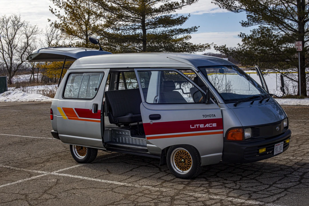 1995 Toyota M30-M80 LiteAce & TownAce - Image 12 of 31