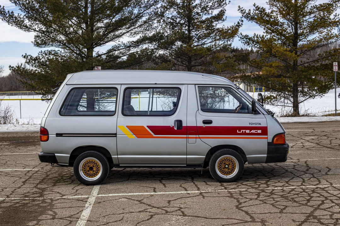 1995 Toyota M30-M80 LiteAce & TownAce - Image 10 of 31