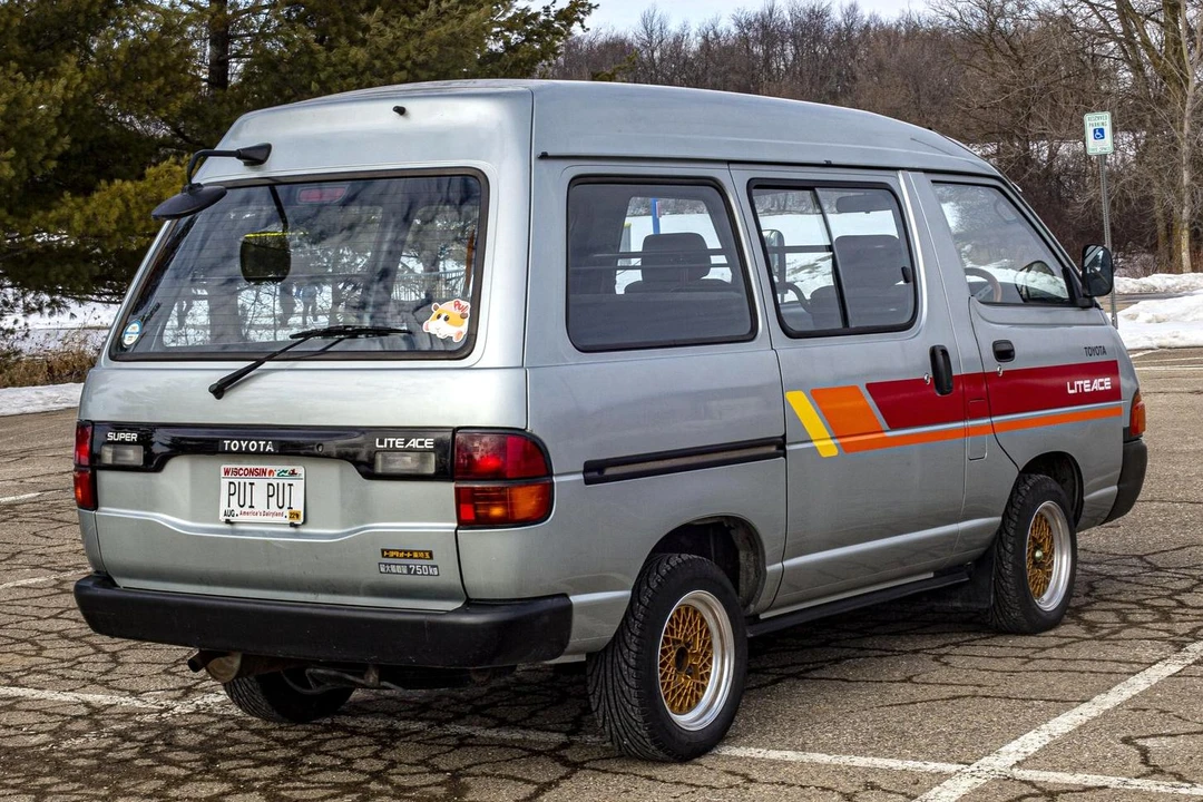 1995 Toyota M30-M80 LiteAce & TownAce - Image 4 of 31