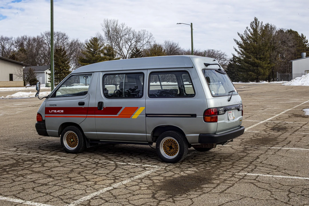 1995 Toyota M30-M80 LiteAce & TownAce - Image 8 of 31