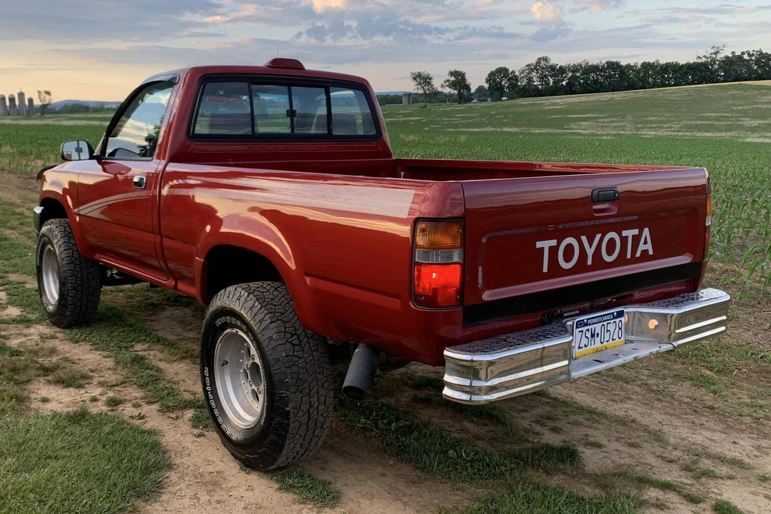 1995 Toyota Hilux 5th Gen - Image 4 of 5