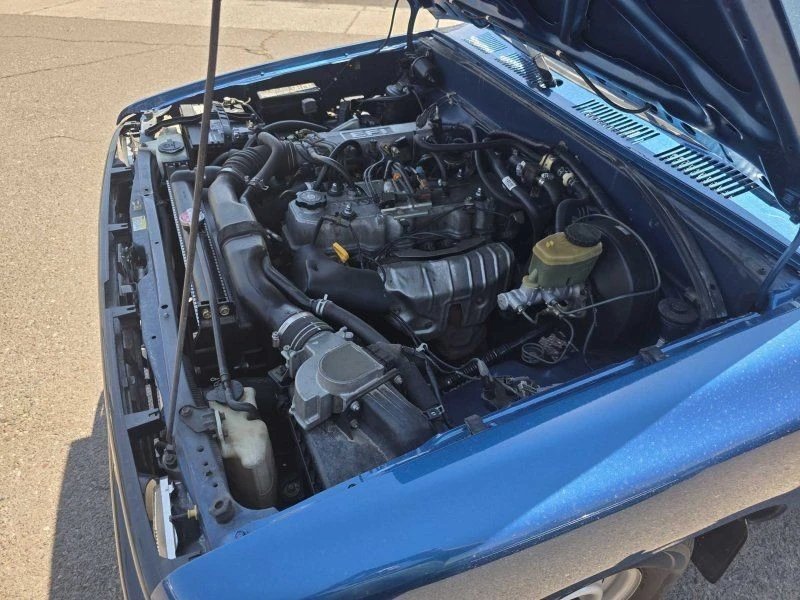1995 Toyota Hilux 5th Gen - Image 14 of 15