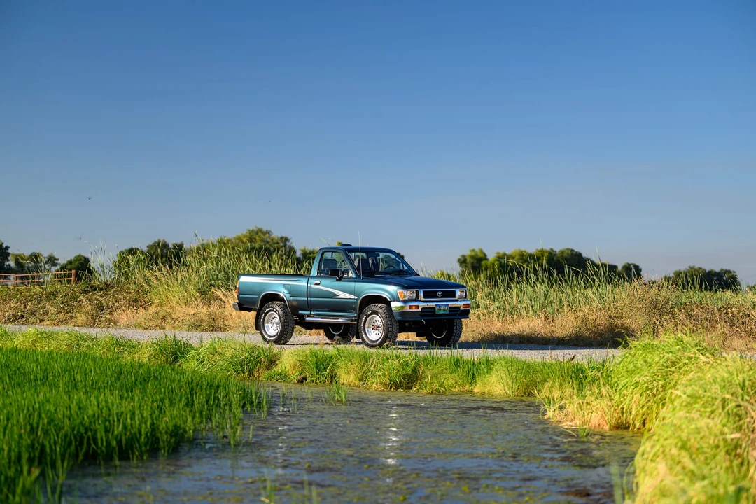 1995 Toyota Tacoma 1st Gen - Image 11 of 31