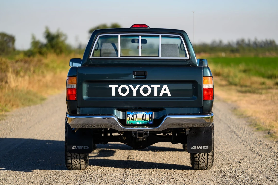 1995 Toyota Tacoma 1st Gen - Image 27 of 31
