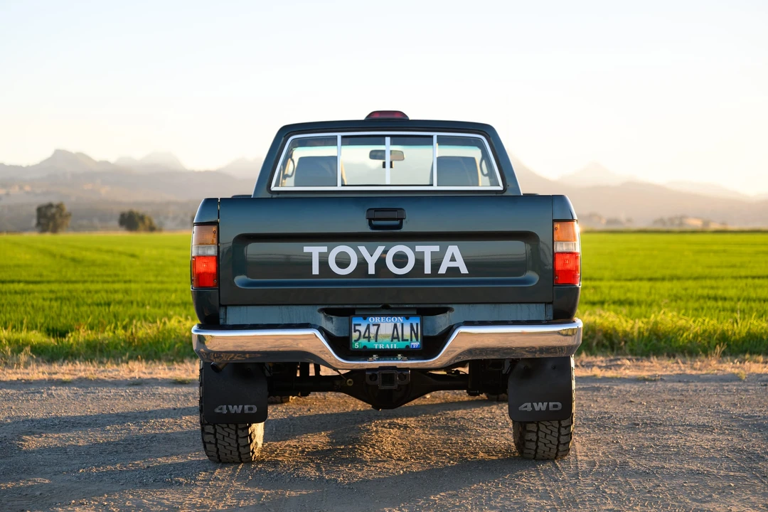 1995 Toyota Tacoma 1st Gen - Image 30 of 31