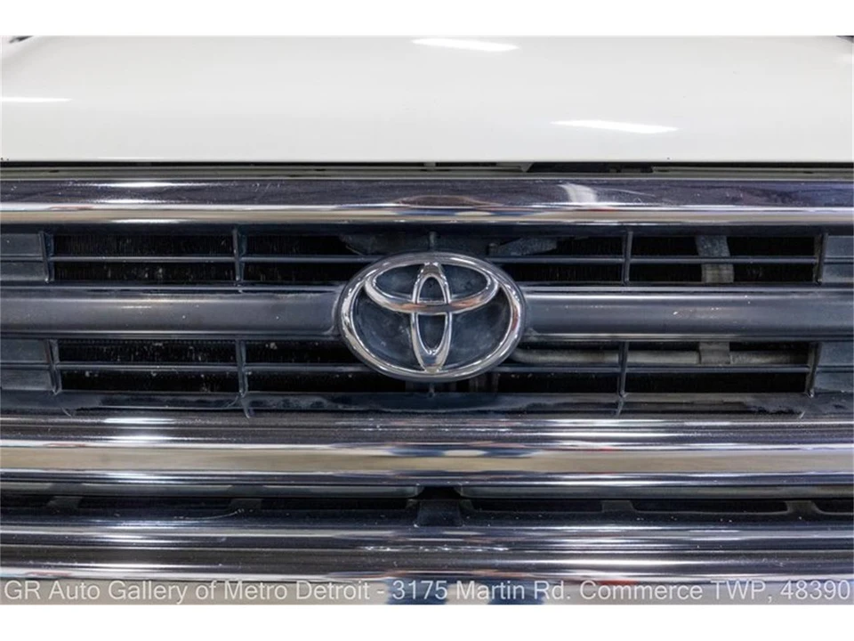 1995 Toyota Hilux 5th Gen - Image 30 of 31