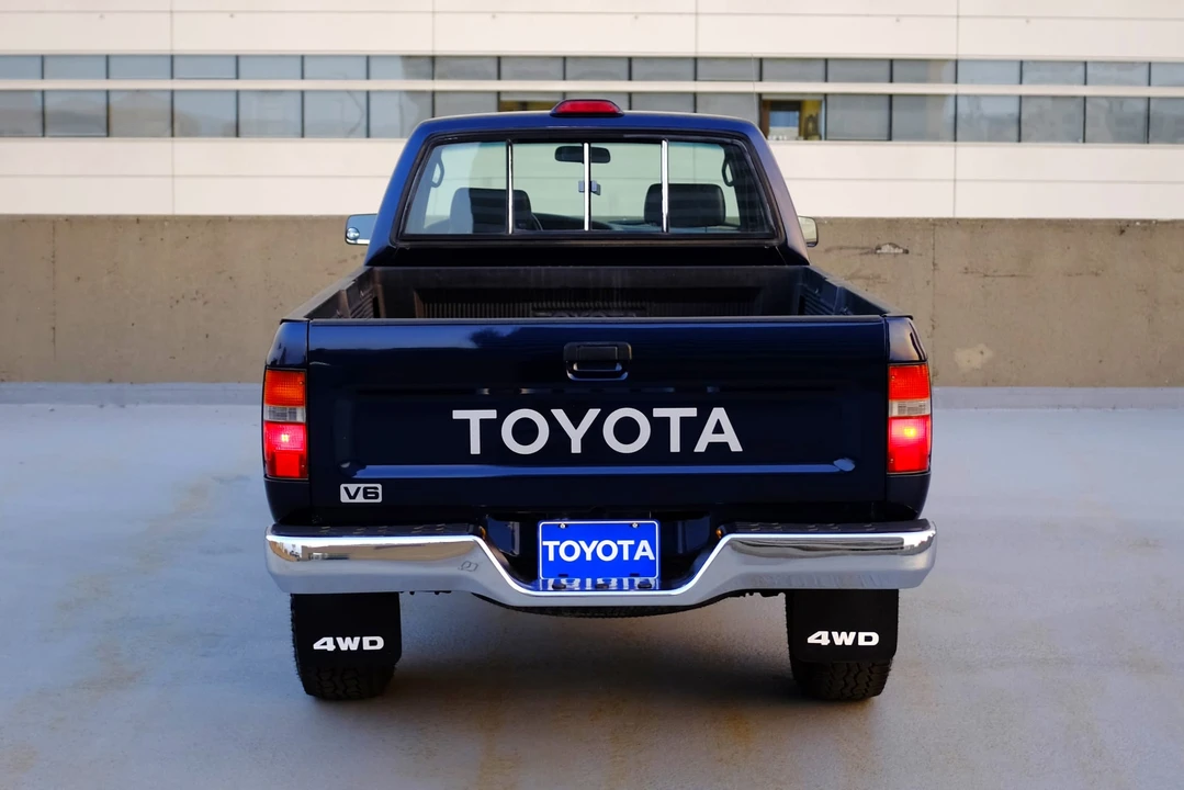1995 Toyota Tacoma 1st Gen - Image 14 of 31