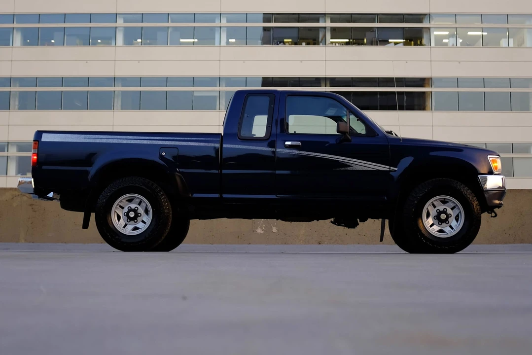 1995 Toyota Tacoma 1st Gen - Image 21 of 31