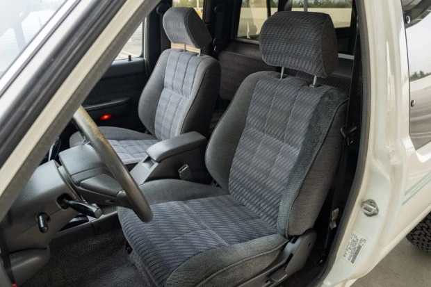 1995 Toyota Hilux 5th Gen - Image 4 of 7