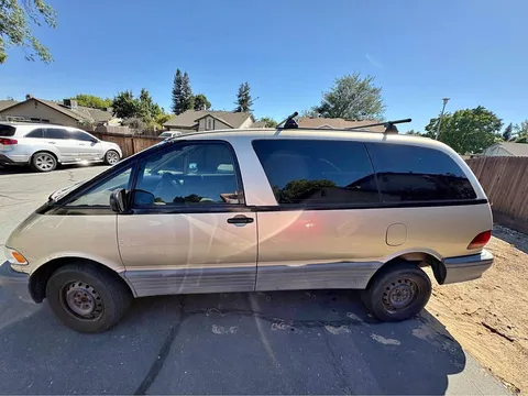 1995 Toyota Previa
