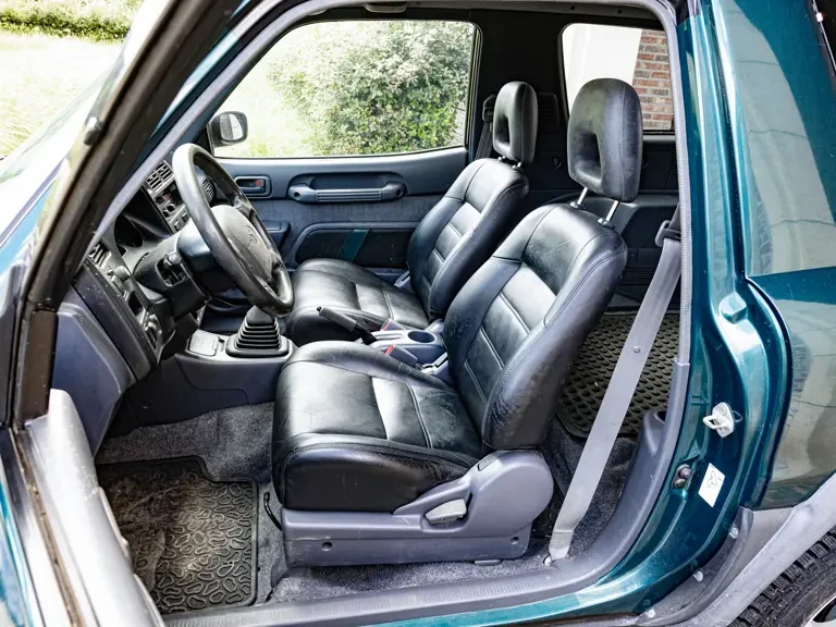 1995 Toyota RAV4 1st Gen - Image 13 of 21