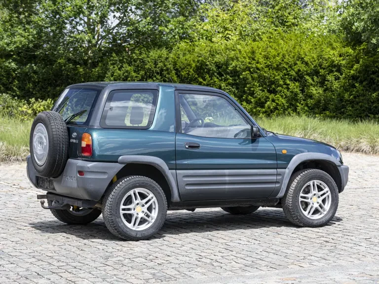 1995 Toyota RAV4 1st Gen - Image 3 of 21