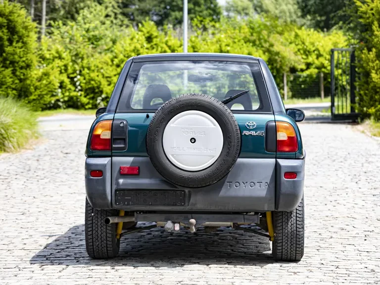 1995 Toyota RAV4 1st Gen - Image 9 of 21
