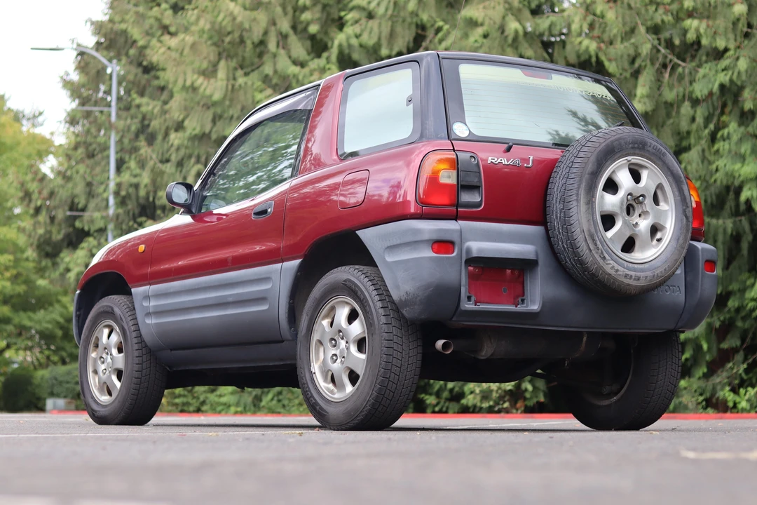 1995 Toyota RAV4 1st Gen - Image 14 of 31