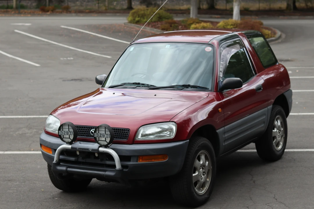 1995 Toyota RAV4 1st Gen - Image 8 of 31