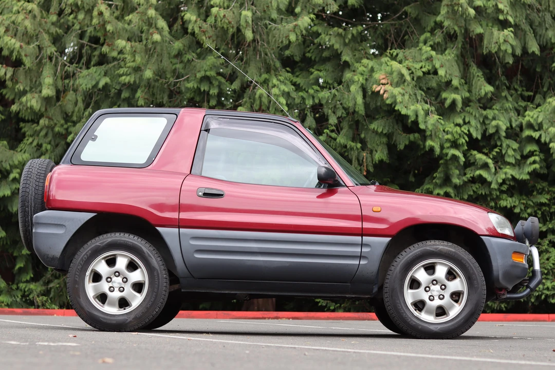 1995 Toyota RAV4 1st Gen - Image 3 of 31
