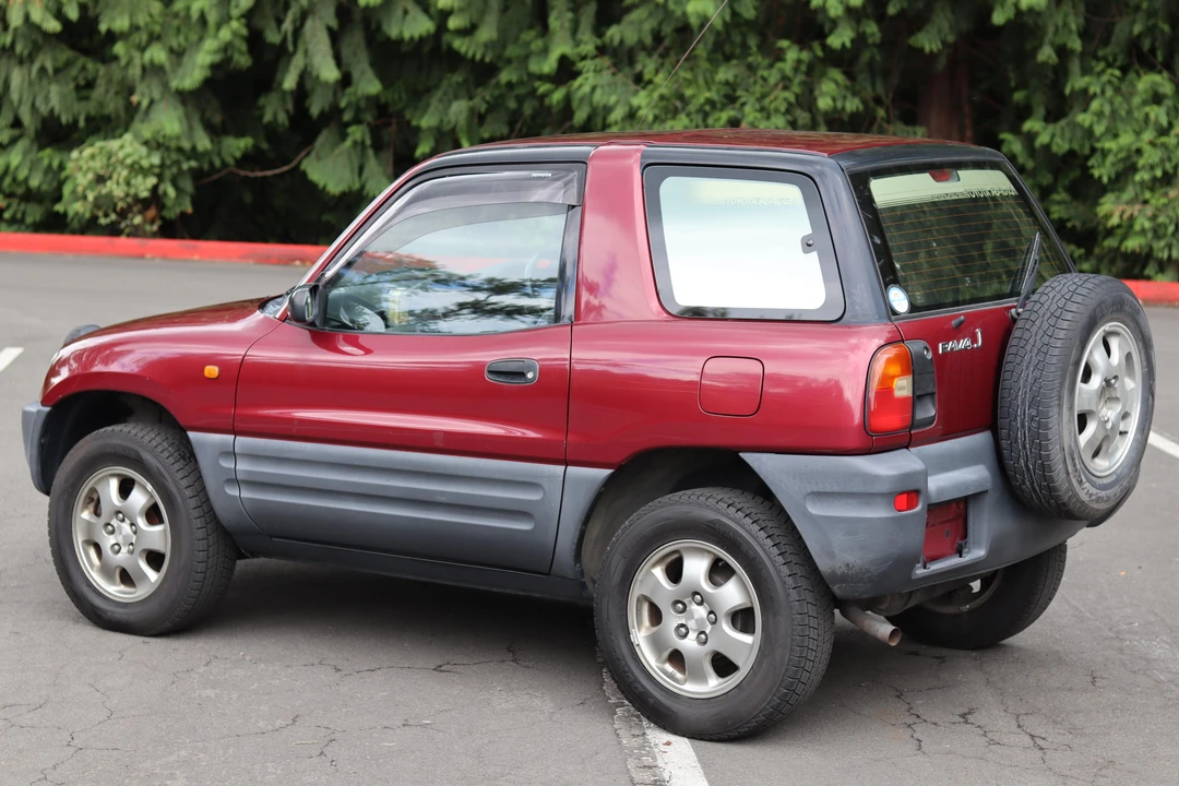 1995 Toyota RAV4 1st Gen - Image 12 of 31